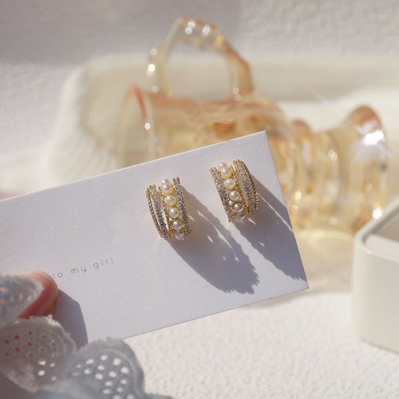 NEW 14K Gold Plated Diamond Pearl Open Hoops - Picture 8 of 8